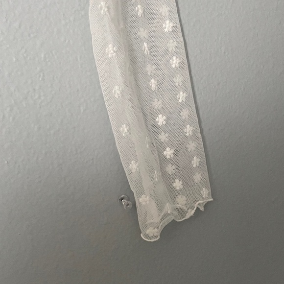 Free People Sheer White Flower Top - Picture 6 of 6